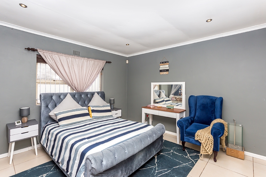3 Bedroom Property for Sale in Bonnie Brae Western Cape